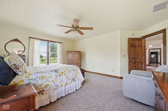 1667 S 700 W, Anderson, IN 46011