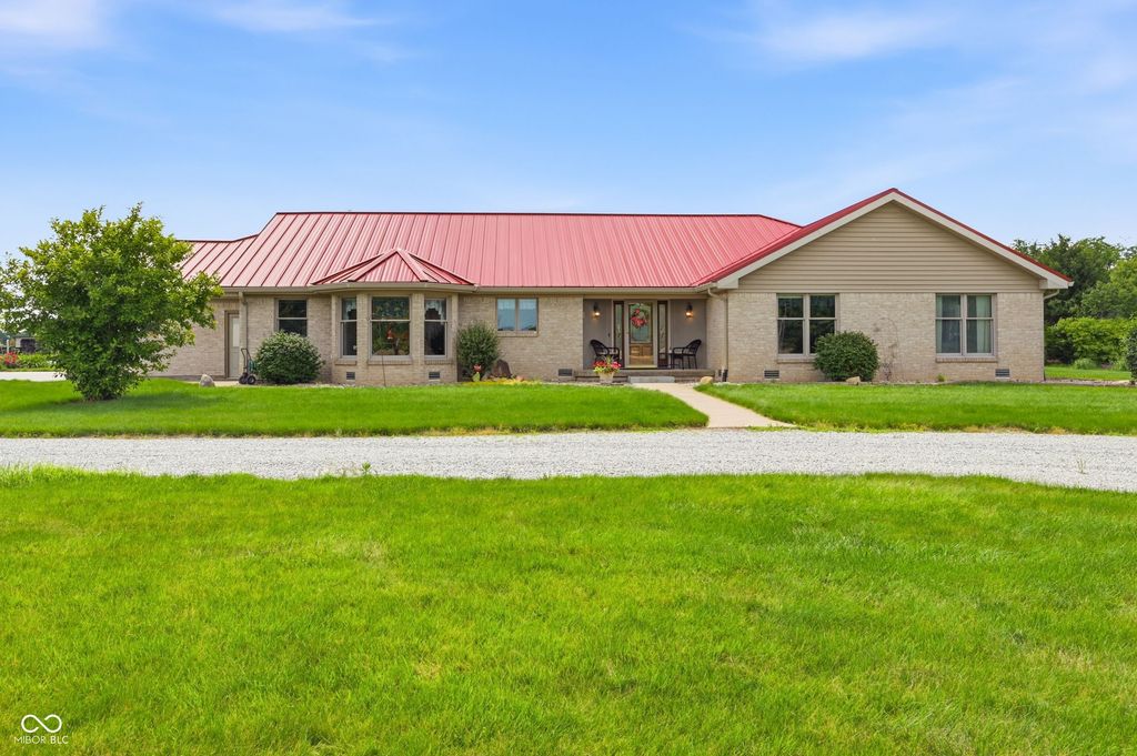 1667 S 700 W, Anderson, IN 46011