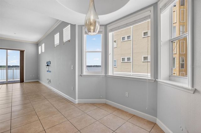 8749 THE ESPLANADE 18, Orlando, FL 32836