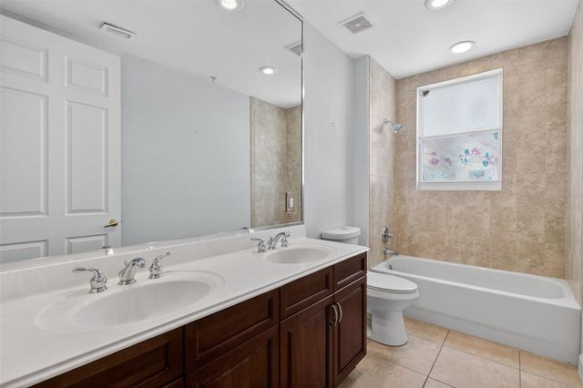 8749 THE ESPLANADE 18, Orlando, FL 32836