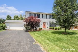 153 Colonial Drive, Augusta, MI 49012