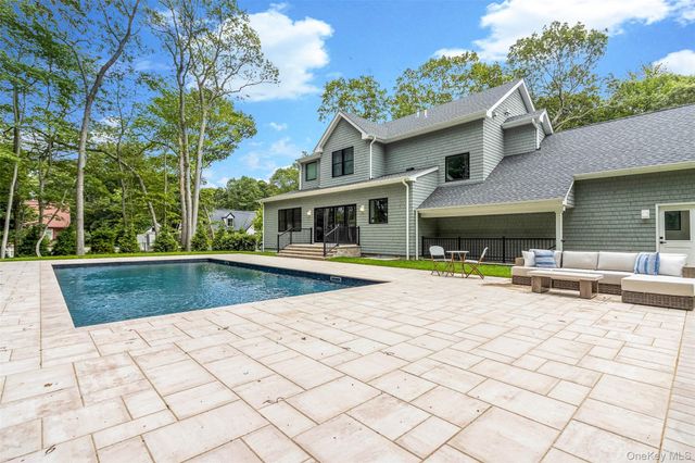 1745 Stars Road, East Marion, NY 11939