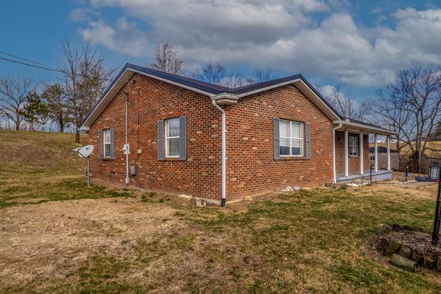 523 Cherry Grove Road, Flemingsburg, KY 41041