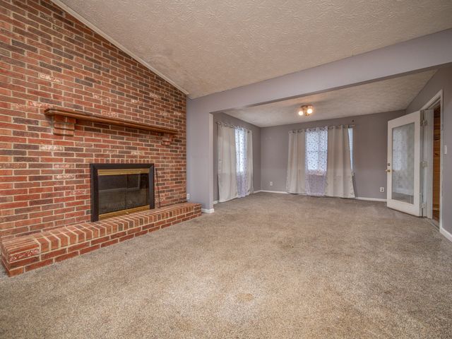 523 Cherry Grove Road, Flemingsburg, KY 41041