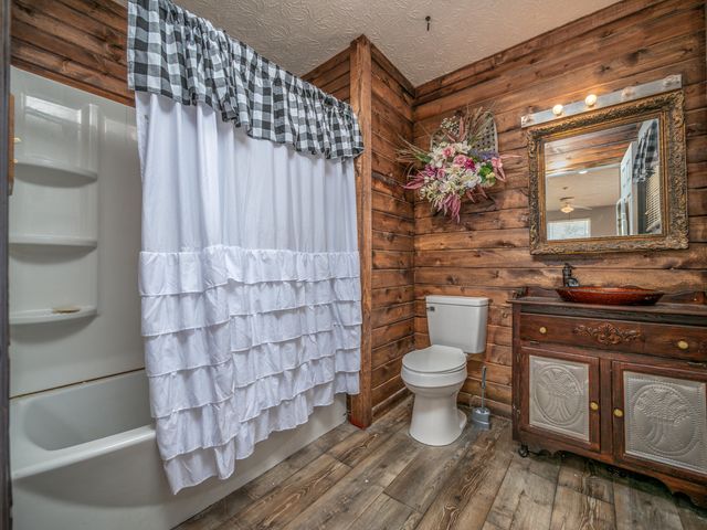 523 Cherry Grove Road, Flemingsburg, KY 41041