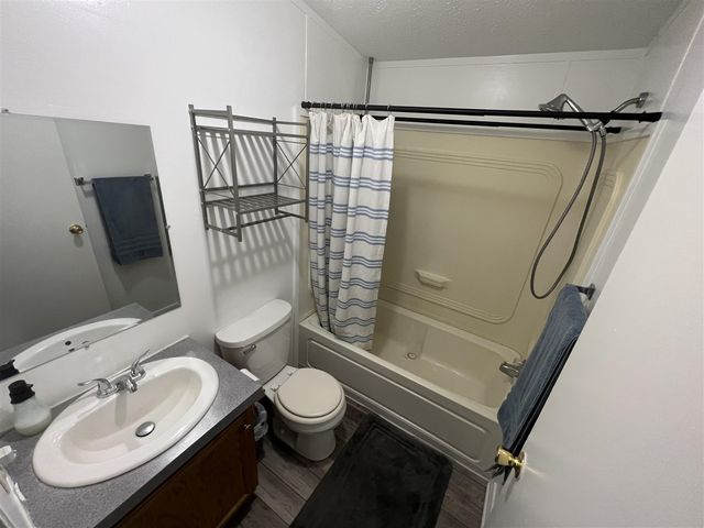 1336 John Ross Drive, Kalamazoo, MI 49009