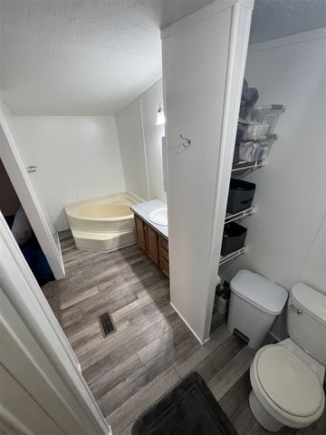 1336 John Ross Drive, Kalamazoo, MI 49009