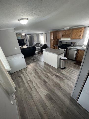 1336 John Ross Drive, Kalamazoo, MI 49009
