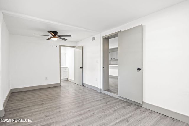 2341 LAKE LUCINA Drive, Jacksonville, FL 32211