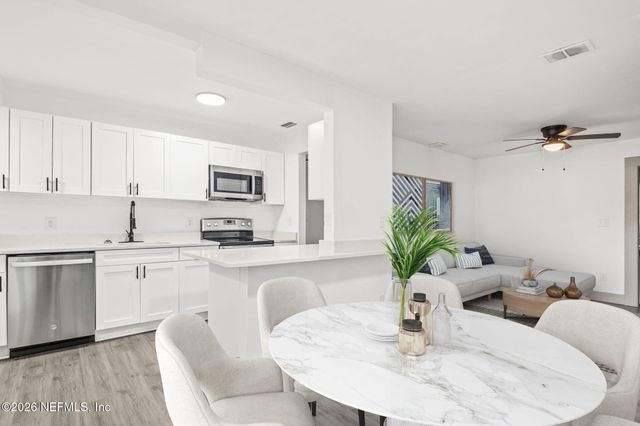 2341 LAKE LUCINA Drive, Jacksonville, FL 32211