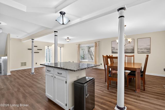 1915 Overlook Terrace, Louisville, KY 40205