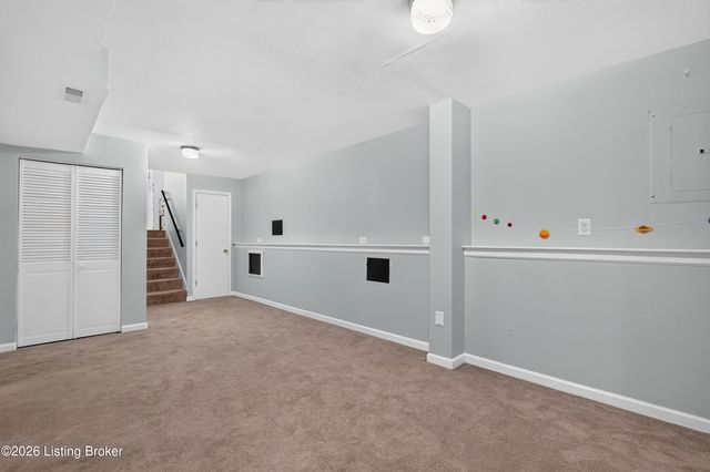 1915 Overlook Terrace, Louisville, KY 40205
