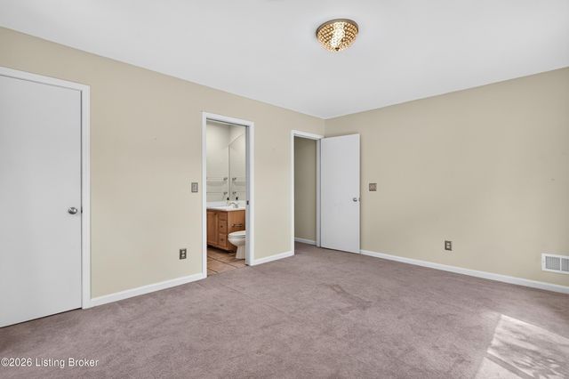 1915 Overlook Terrace, Louisville, KY 40205