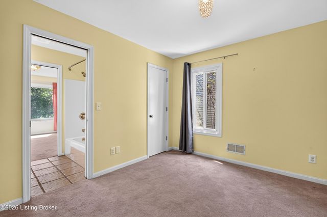 1915 Overlook Terrace, Louisville, KY 40205
