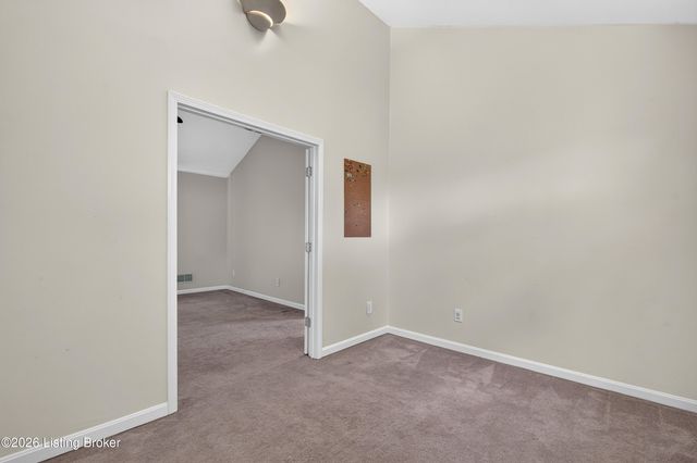 1915 Overlook Terrace, Louisville, KY 40205