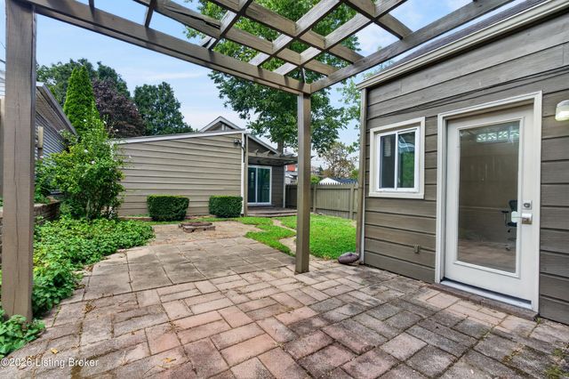 1915 Overlook Terrace, Louisville, KY 40205