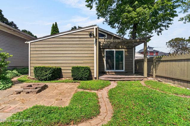 1915 Overlook Terrace, Louisville, KY 40205