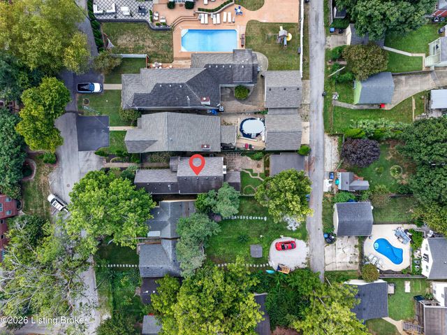 1915 Overlook Terrace, Louisville, KY 40205