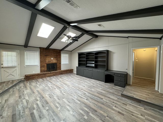 3006 59th Street, Lubbock, TX 79413