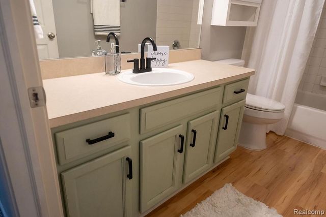 23273 Bunte Court, Brownstown Charter Township, MI 48183