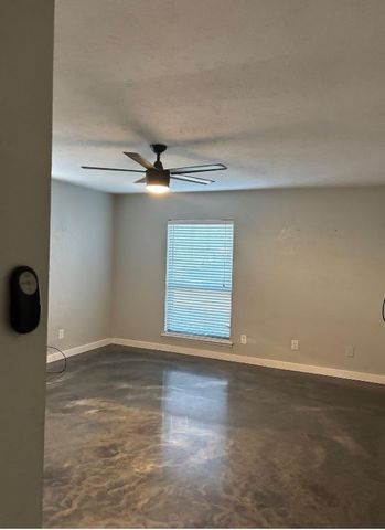 5024 Pemberton Lane, The Colony, TX 75056