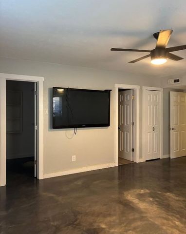 5024 Pemberton Lane, The Colony, TX 75056