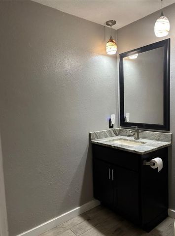 5024 Pemberton Lane, The Colony, TX 75056