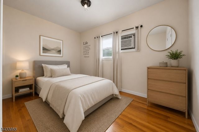 322 E Jersey St, Elizabeth City, NJ 07206