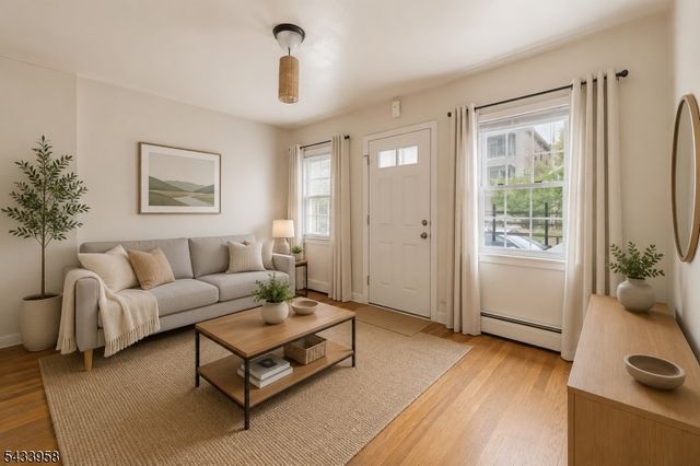 322 E Jersey St, Elizabeth City, NJ 07206