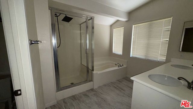 9465 Nickellaus Court, Corona, CA 92883