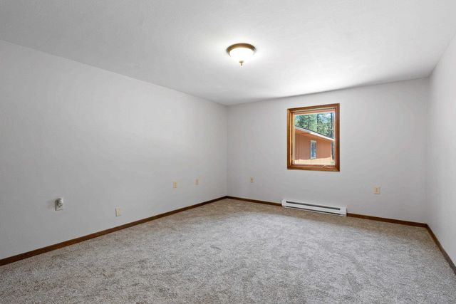 16423 S Maple Rd, Spokane, WA 99224