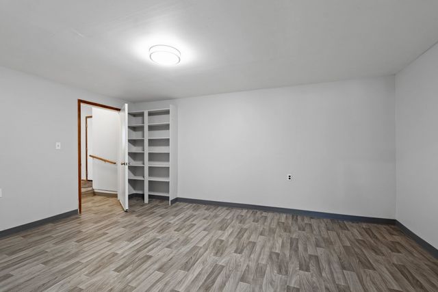 16423 S Maple Rd, Spokane, WA 99224