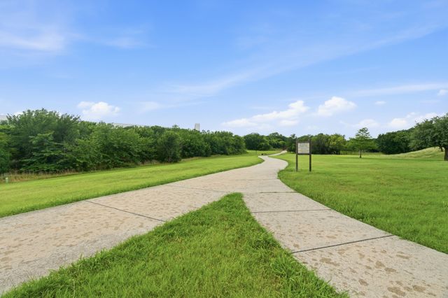 2013 Le Mans Drive, Carrollton, TX 75006