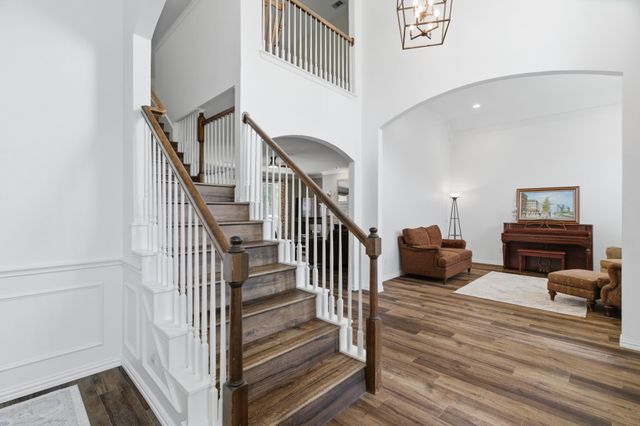2013 Le Mans Drive, Carrollton, TX 75006