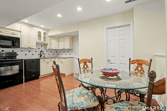 41 Grindstone Lane, Monroe, CT 06468