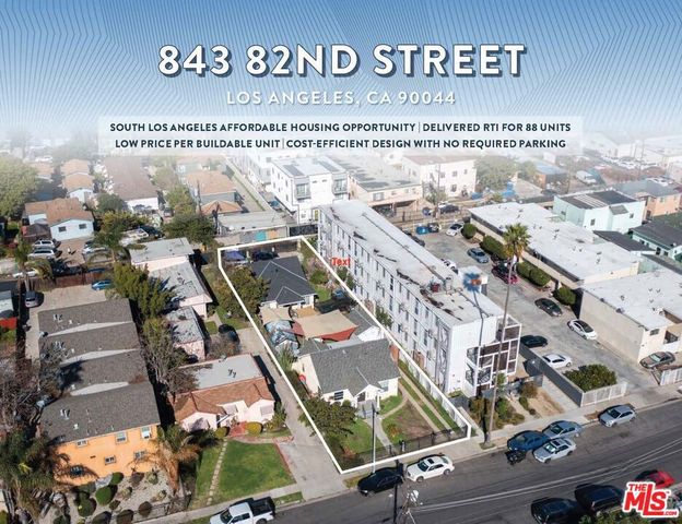 843 W 82nd Street, Los Angeles, CA 90044