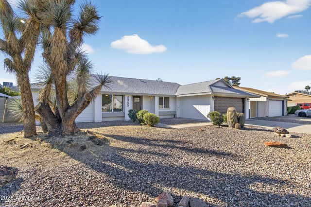 2355 W WALTANN Lane, Phoenix, AZ 85023
