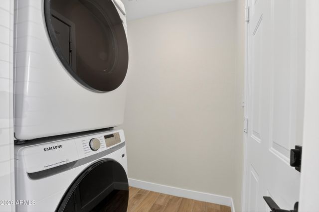 2355 W WALTANN Lane, Phoenix, AZ 85023