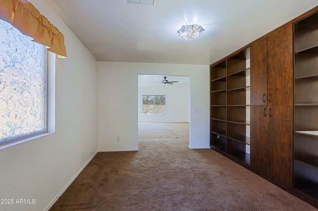 9541 W FRANK Avenue, Peoria, AZ 85382