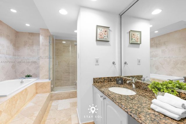 4001 S Ocean Drive 14N, Hollywood, FL 33019