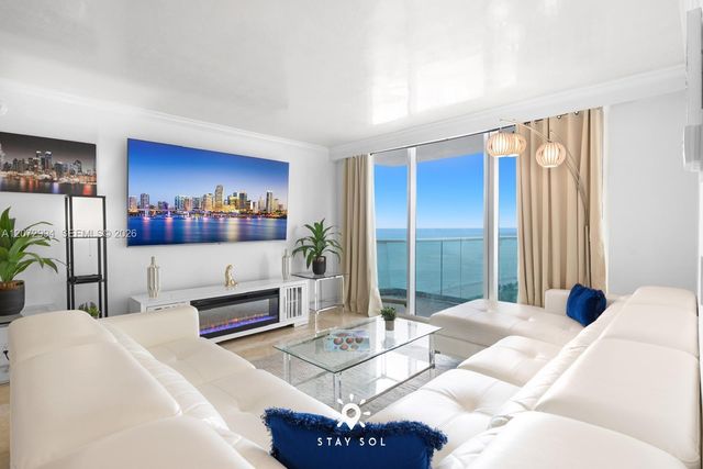 4001 S Ocean Drive 14N, Hollywood, FL 33019