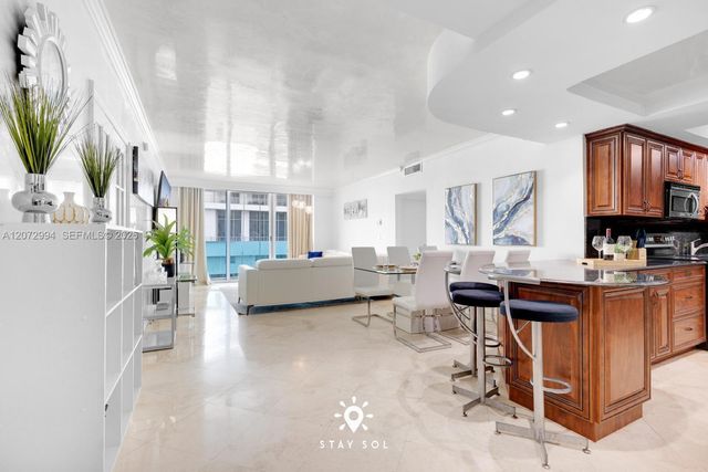 4001 S Ocean Drive 14N, Hollywood, FL 33019