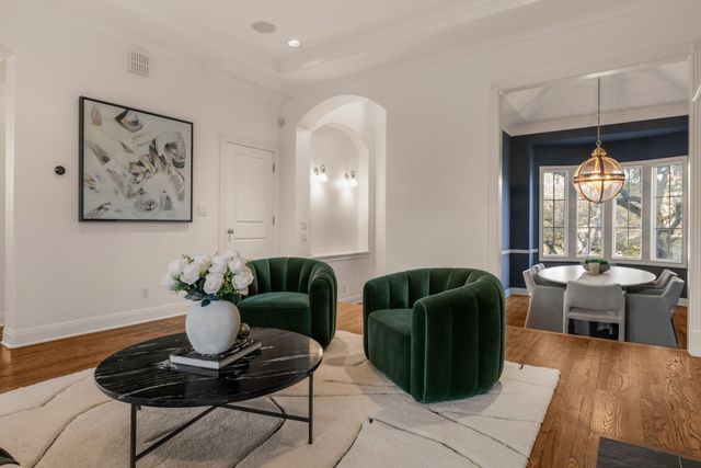 2703 McCullough ST, Austin, TX 78703