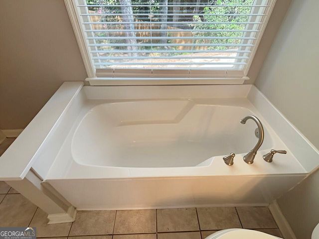 1010 Maidstone Court, Marietta, GA 30066