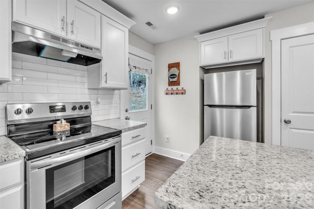 518 Lake Head Road, Norwood, NC 28128