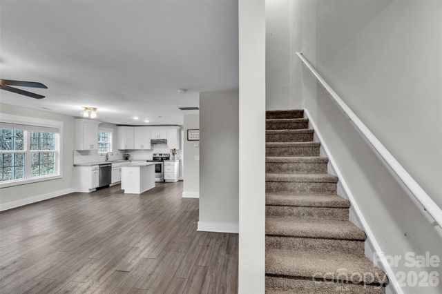 518 Lake Head Road, Norwood, NC 28128