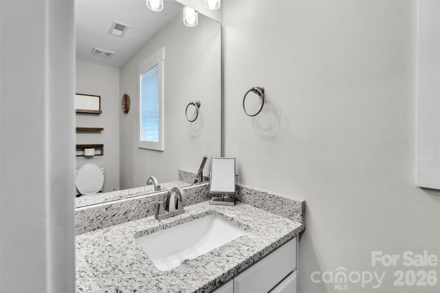 518 Lake Head Road, Norwood, NC 28128