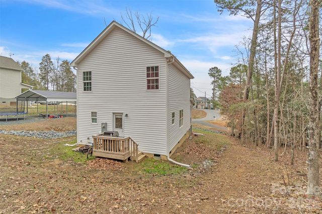 518 Lake Head Road, Norwood, NC 28128