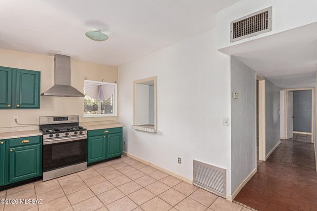 433 W Rosales Street, Tucson, AZ 85701