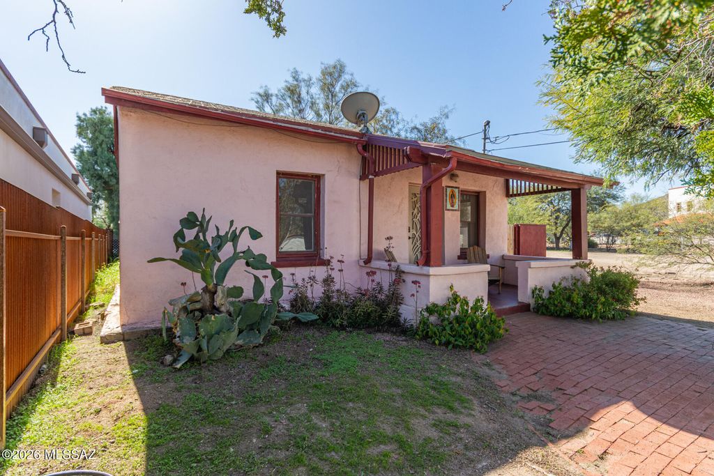 433 W Rosales Street, Tucson, AZ 85701